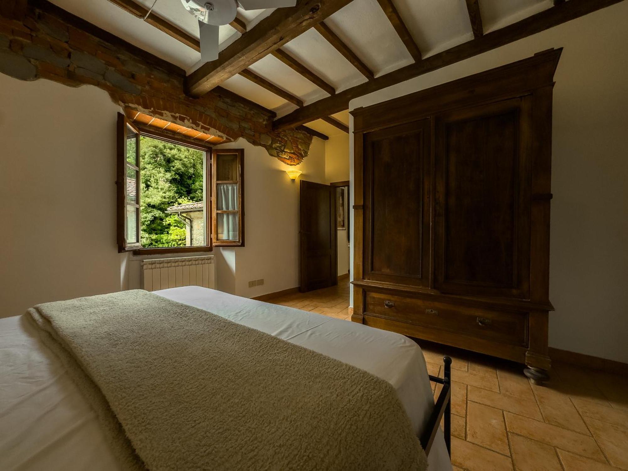 La Ferriera Exclusive Resort - Pool & Waterfall Loro Ciuffenna Exterior photo